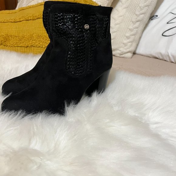 Juicy Couture Black Classic Ankle Boots Size 9 Medium - Picture 6 of 15